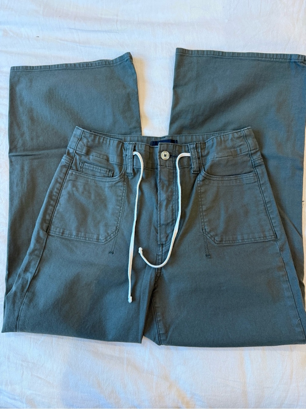 PAIGE Vintage Forester Green Ari Waistband Tie and Stitch Utility Pockets Pant - Picture 10 of 14
